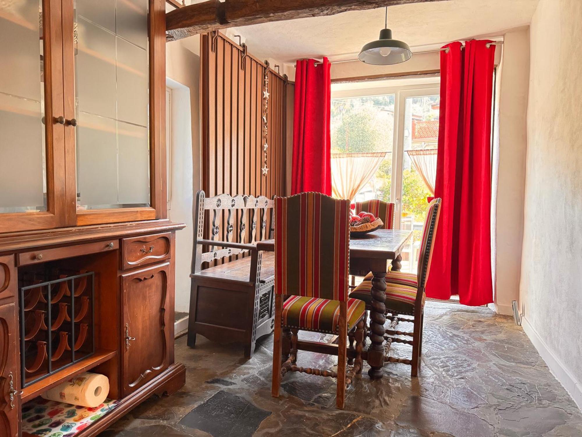 Casa Bisou Italia Wifi Et Parking Free Privato Villa Diano San Pietro Екстериор снимка