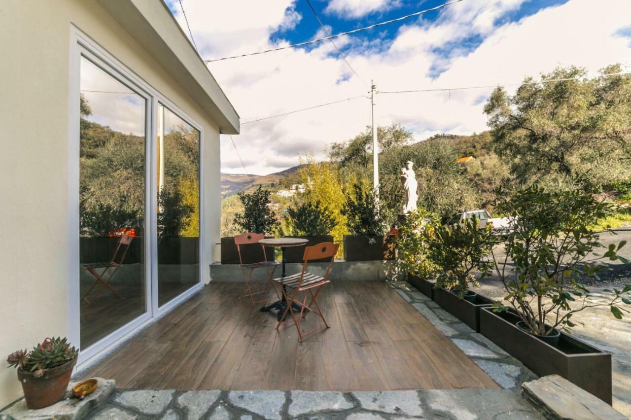 Casa Bisou Italia Wifi Et Parking Free Privato Villa Diano San Pietro Екстериор снимка