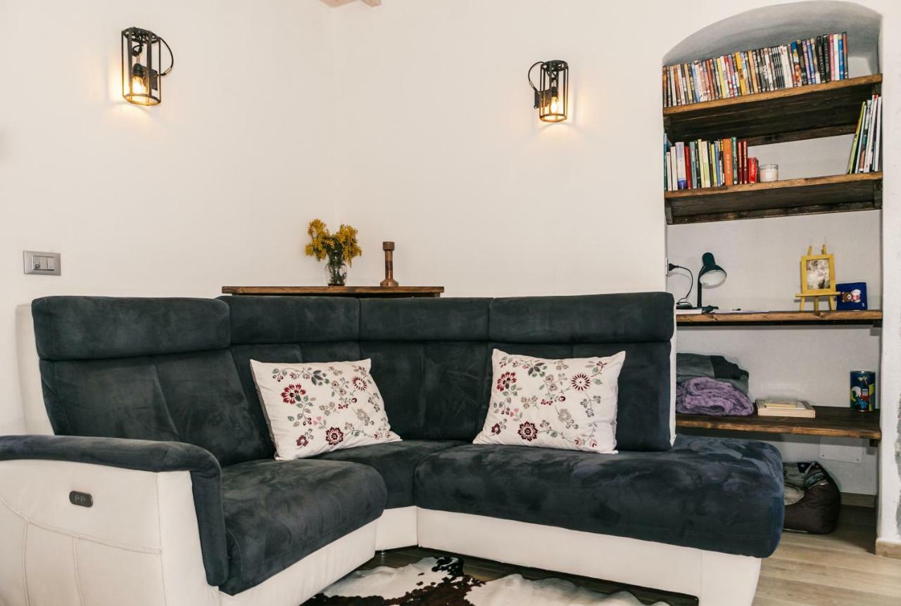 Casa Bisou Italia Wifi Et Parking Free Privato Villa Diano San Pietro Екстериор снимка
