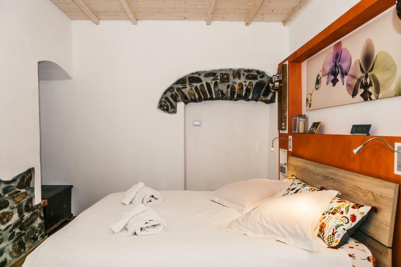 Casa Bisou Italia Wifi Et Parking Free Privato Villa Diano San Pietro Екстериор снимка